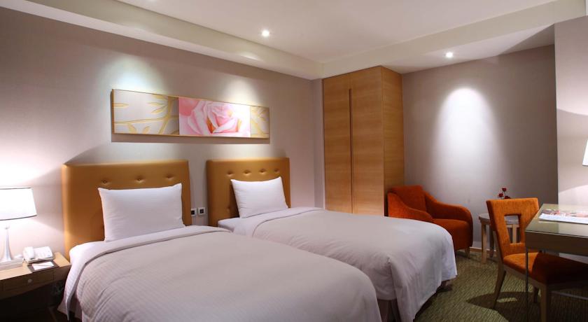 經典假日飯店(Classic Hotel City Resort)
