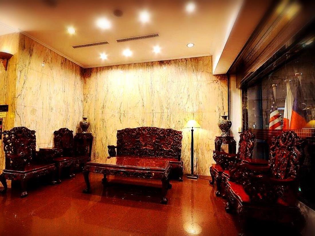 亞伯大飯店(Abbo Hotel)