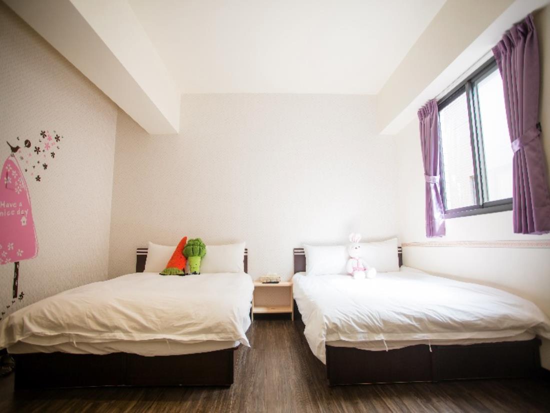 台中布拉格民宿(Taichung Prague Hostel)